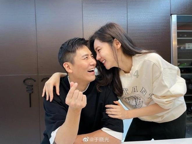 西华县:孩童坠落冰水 危急时刻古稀老人果断跳水营救